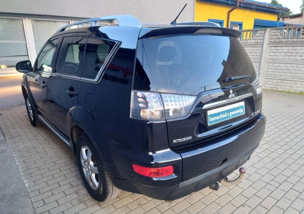 Mitsubishi Outlander cena 37900 przebieg: 171000, rok produkcji 2010 z Zgierz małe 596